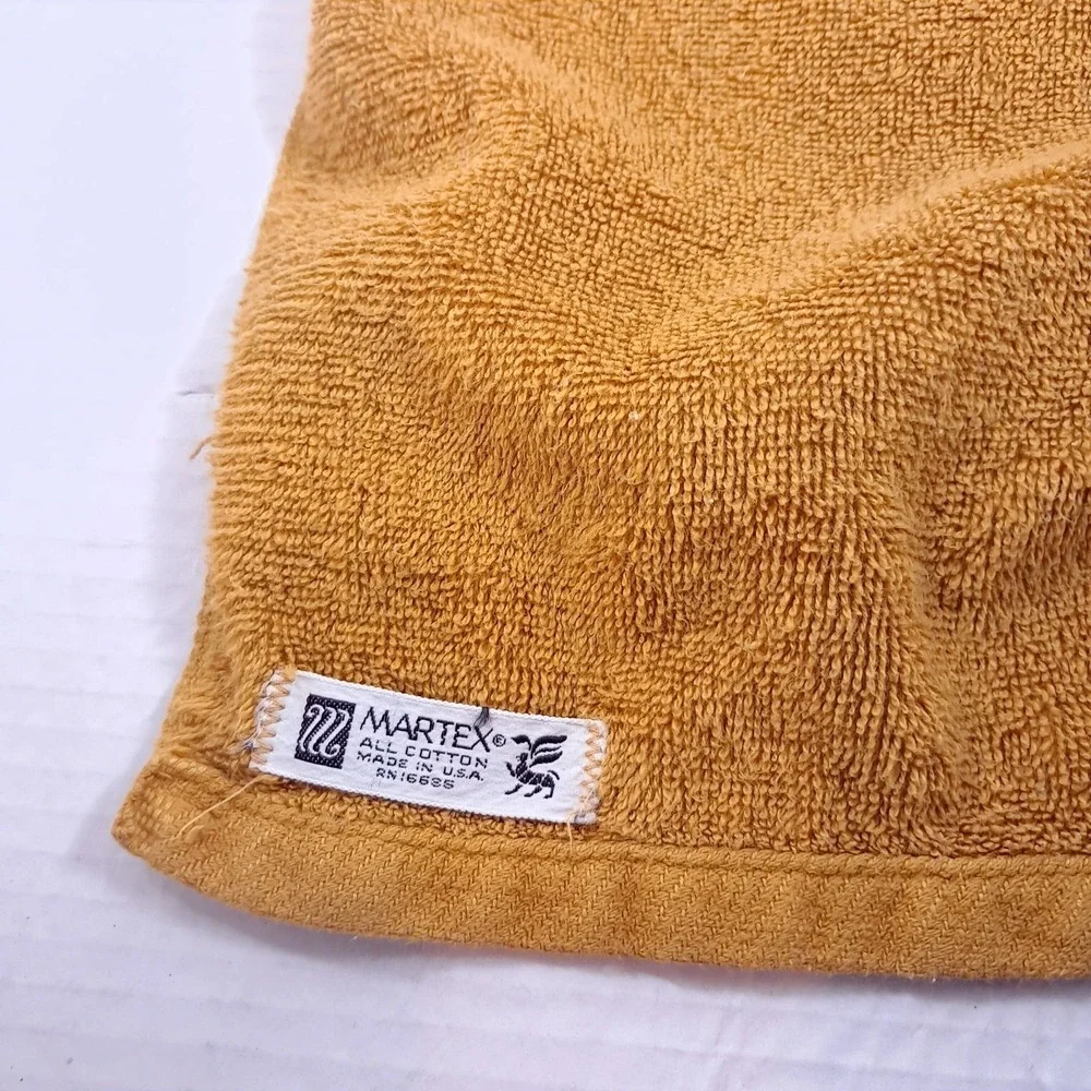 Vintage hand Towel set 2 harvest yellow Gold Martex West Point Pepperell Fairfax